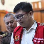 Pada tanggal yang baru-baru ini mencuri perhatian publik, Kejaksaan Agung Republik Indonesia (Kejagung) melakukan operasi tangkap tangan (OTT) terhadap sejumlah hakim di Pengadilan Negeri Surabaya.