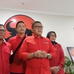 Hasto Kristiyanto, Sekretaris Jenderal Partai Demokrasi Indonesia Perjuangan (PDIP), telah mengungkapkan bahwa ia akan memenuhi panggilan Komisi Pemberantasan Korupsi (KPK) pada hari berikutnya.